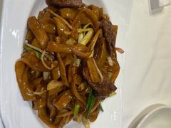 干炒牛河-稻香酒家·34年老字号·港式粤菜(汉街店)