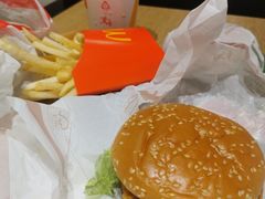 -麦当劳(郑州正弘城店)