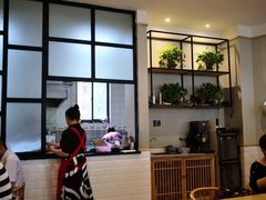 -镇南锅盖面馆(解放路店)