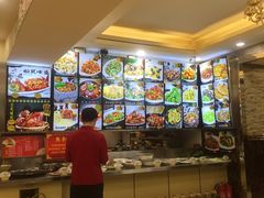 -老码头黑皮肘子锅包肉熏酱水饺(文政街店)