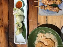 -鸟鸣门屋台料理(金帝银泰店)