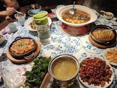 -卢大鲜鱼头捞饭(美利广场店)