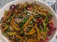 -巴扎美食·新疆菜·西域歌舞表演餐厅(新疆大厦店)