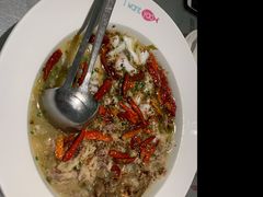 -姚姚酸菜鱼·金戈戈香港豉油鸡(喜荟城联名店)