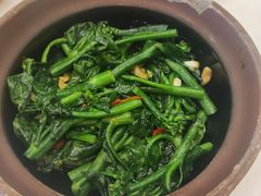 -五谷芳乳鸽王(海景店)