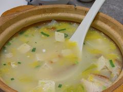 -闫府私房菜·百年鲁菜(恒隆店)