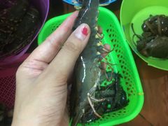 -班赞海鲜市场胖阿姨加工点