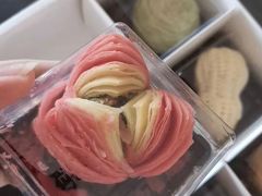 荷花酥-知味观(湖滨总店)