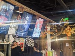-暴风岛沉浸式体验馆(百联世纪店)