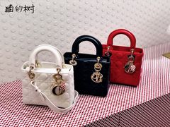 -DIOR迪奥(德基广场女装店)