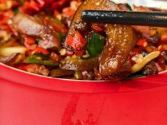 -有红鸡毛店·川菜(建设路店)