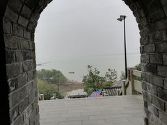 -巴陵广场