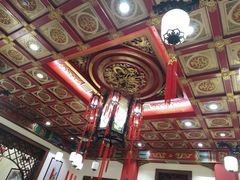 -梅龙镇酒家(南京西路总店)