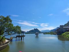 -宝晶宫旅游景区