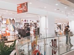 -优衣库(上海虹口龙之梦店)