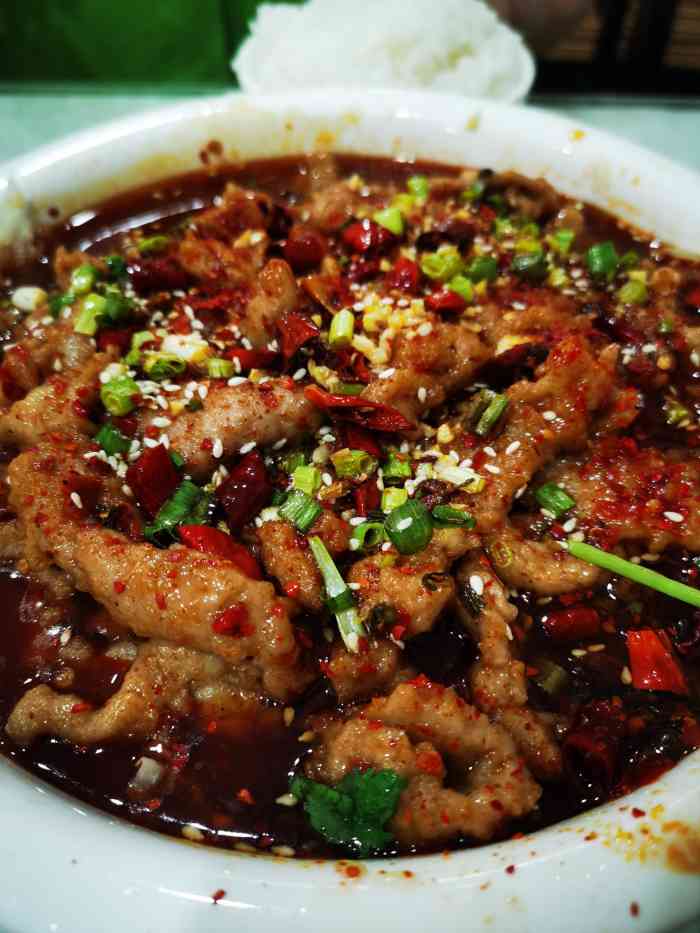 津川家常菜(八纬路店)-"津川家常菜是一家街边小饭馆,在河东区八纬.