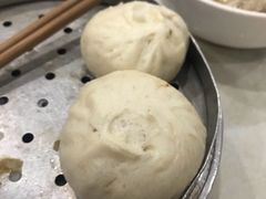 -胡成记口蘑龙眼包子(盐道街店)