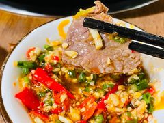 -小志家.鲜牦牛肉牛杂火锅野生菌汤锅