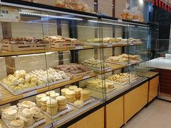 面包甜点陈列柜-长发西饼(临顿路店)