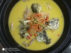 -洞庭土菜小炒馆(易发广场店)