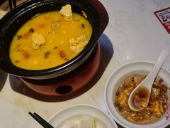 -渝是乎川渝小炒(新世界百货望京店)