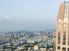 -景月阁空中食府(希尔顿酒店)