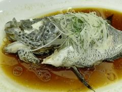 -泓历皇朝酒店(东亭店)