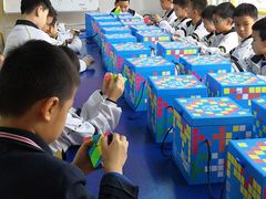 -盛兴中英文学校