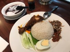 -小槟城美食馆