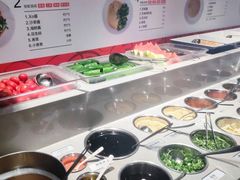 自助调料区-海底捞火锅(翔龙天地广场店)