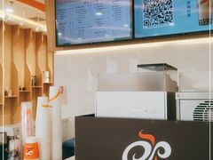 -CoCo都可(北京西站北广场店)