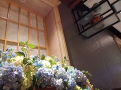 -八府香鸭·啫啫煲(华山路店)