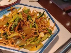 -地锅公社·现炒地锅鸡·地锅鱼·夜宵(罗锦路店)