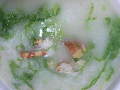 -顺峰渔港中国人的餐厅