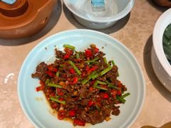 -聚鑫朋酸菜肥肠(文艺路口店)