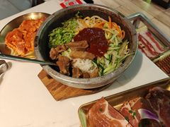 -炙城·韩式烤肉(南京东路店)