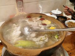 石橄榄炖鸡-洪大厨鸡煲(福田店)