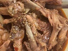 -张大师鸭爪爪特色干锅(南湖店)