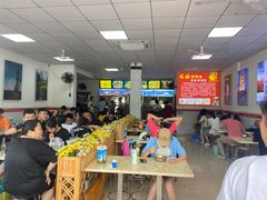大堂-凤张螺蛳粉·爽口粉(跃进路总店)