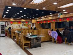 -屯老二农家铁锅炖·行业领军者(梅江店)