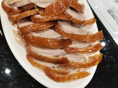 -皇城根·鲁菜济南菜·吊炉烤鸭·炒鸡鱼头(济南旗舰店)