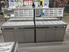 -MiRi眼镜连锁·蔡司·尼康控优点合作店(莘庄店)