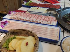 -喜悦小串丹东小黄牛海鲜烧烤大排档(民主广场店)