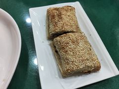 大缸炉烧饼夹肉-正顺饸饹馆(中土商务楼店)