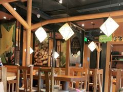 大堂-云海肴·汽锅鸡·云南菜(天山百盛优客店)