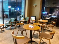 大堂-星巴克(成都莱蒙都会店)
