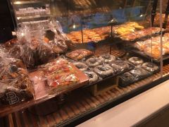 -巴黎贝甜(大宁国际商业广场店)