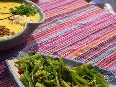 -香巴拉云南餐厅(华莱坞店)