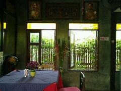 -Dash Teak House