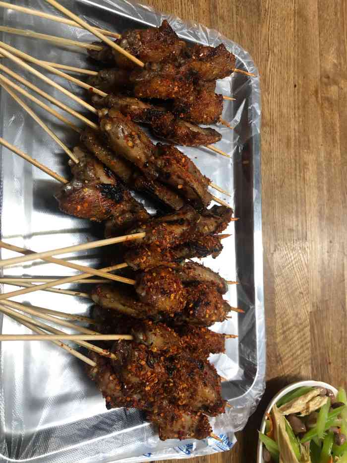五哥鸡翅(南板桥店"五哥鸡翅那味道真的没话说,北京一绝,一点.